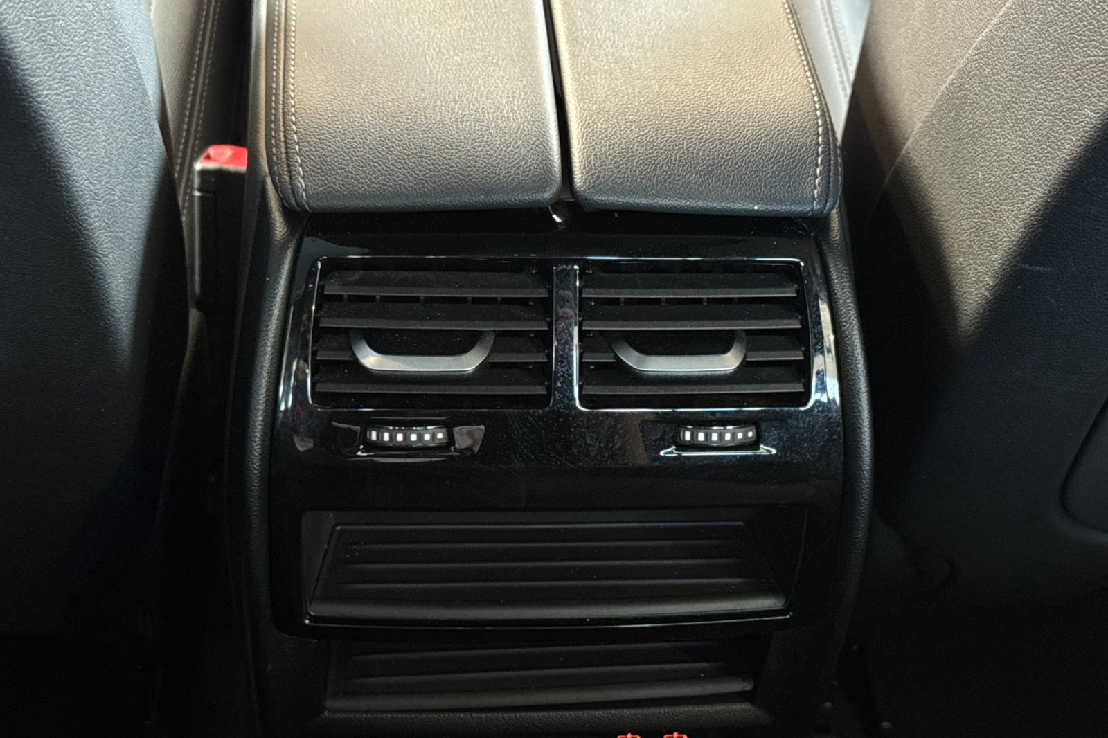 Used 2023 BMW 530e RWD image 16