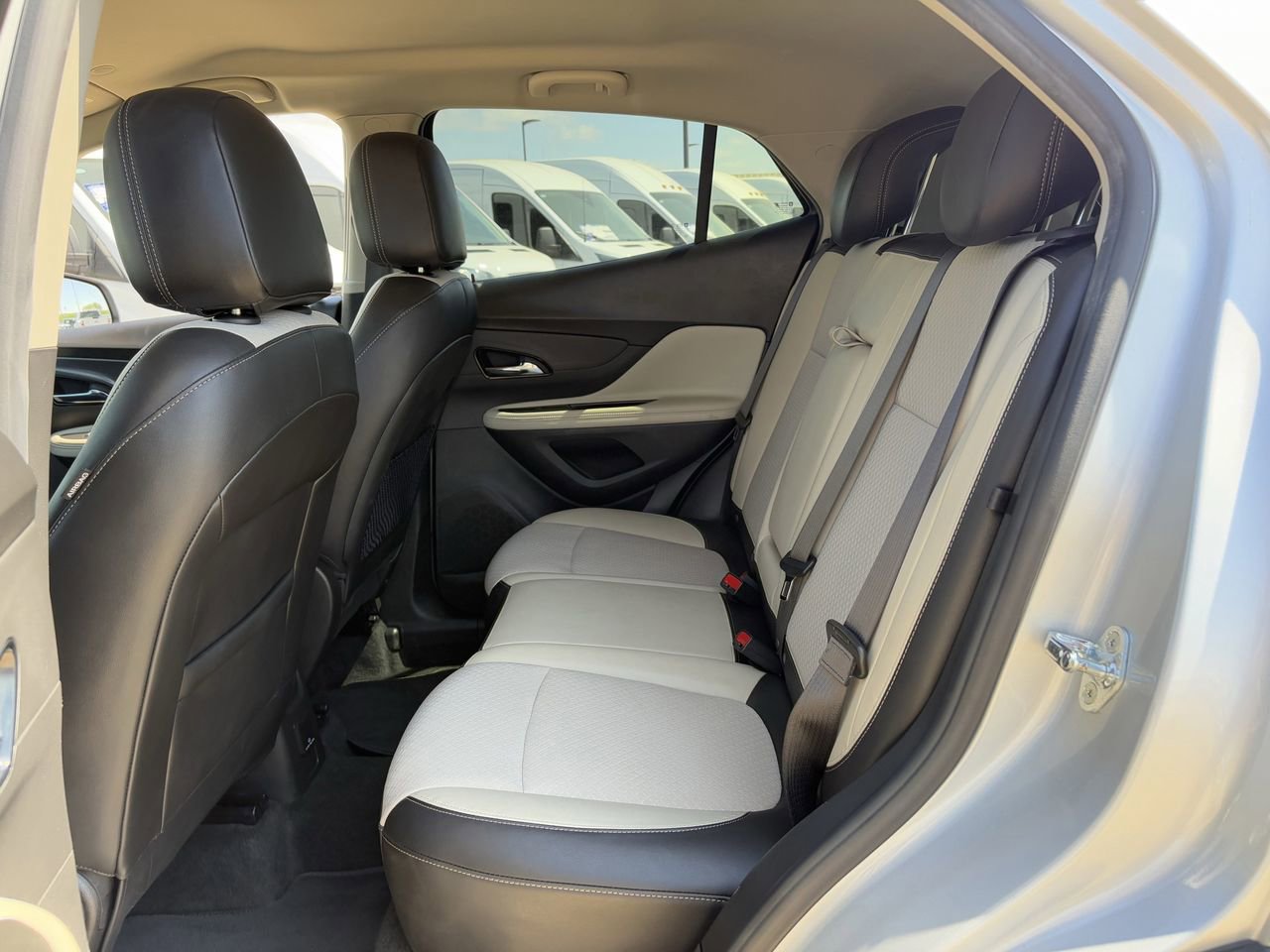 Used 2021 Buick Encore Preferred w/ Safety Package image 26