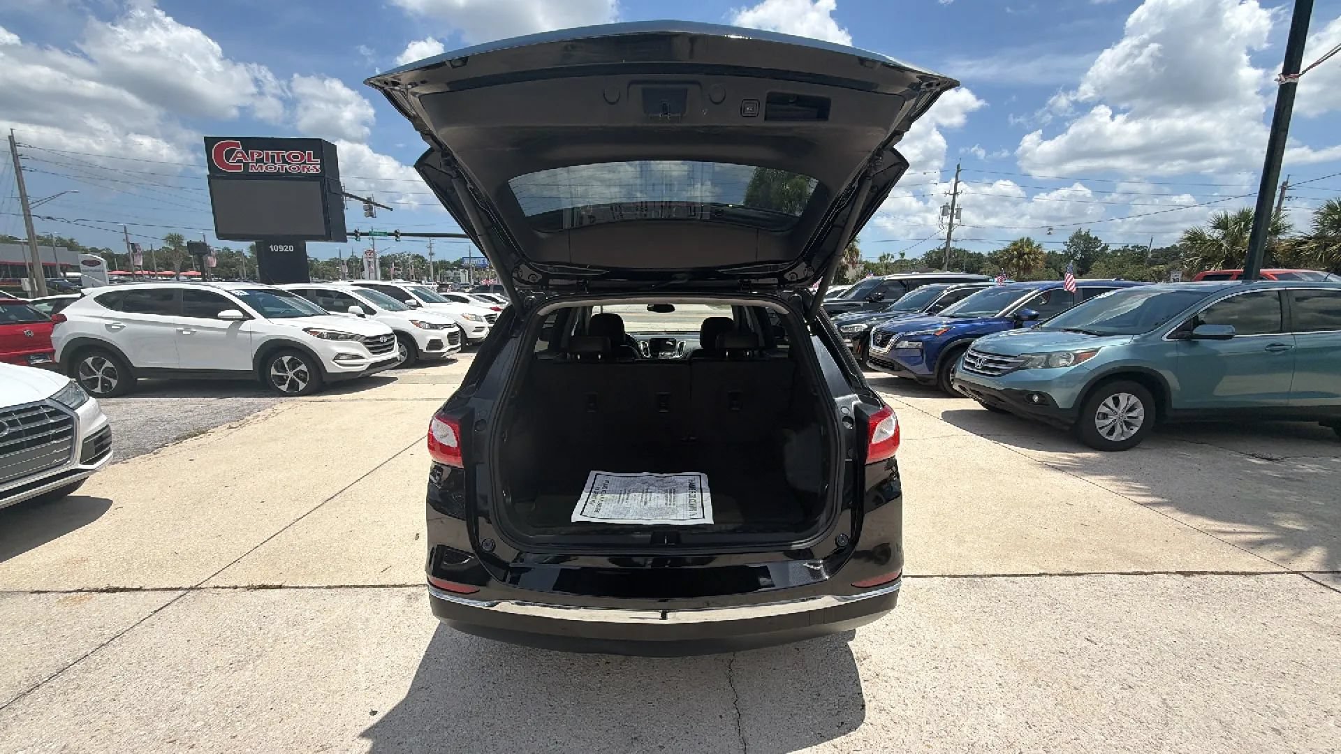Used 2020 Chevrolet Equinox Premier FWD image 23