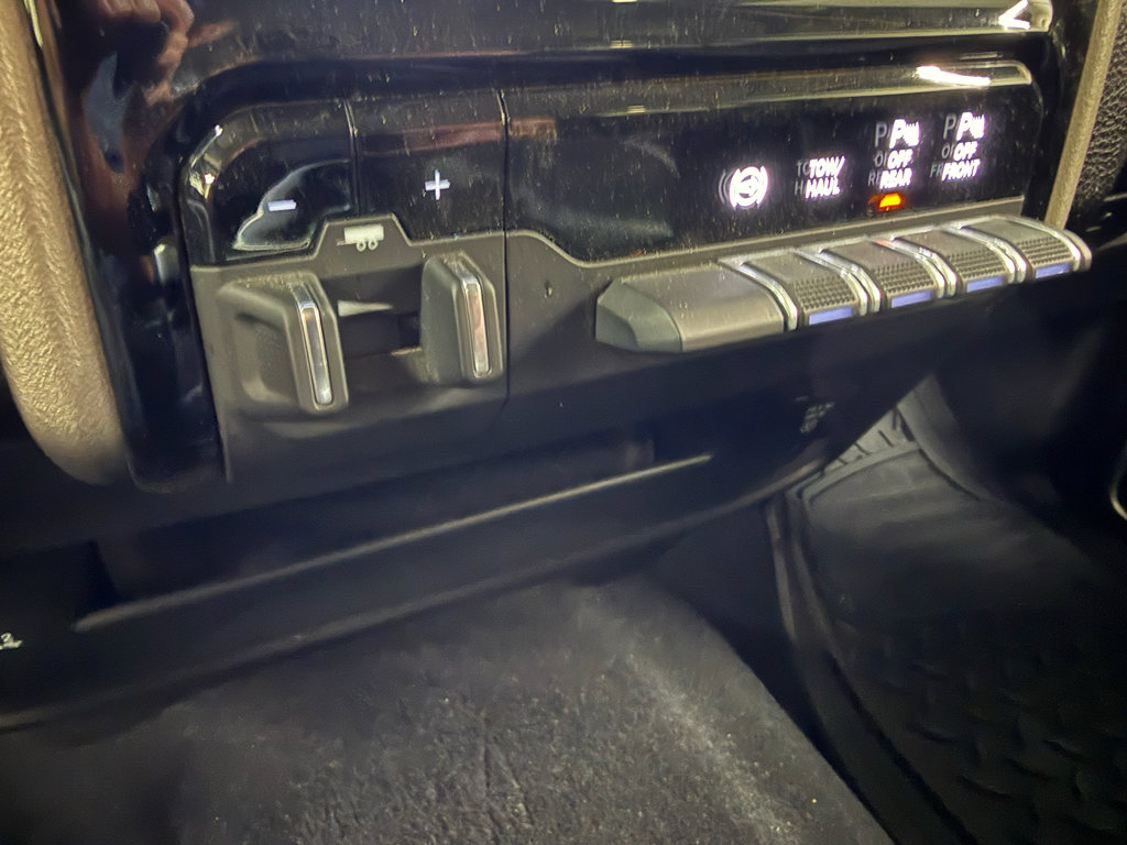 Used 2024 RAM 2500 Laramie image 36