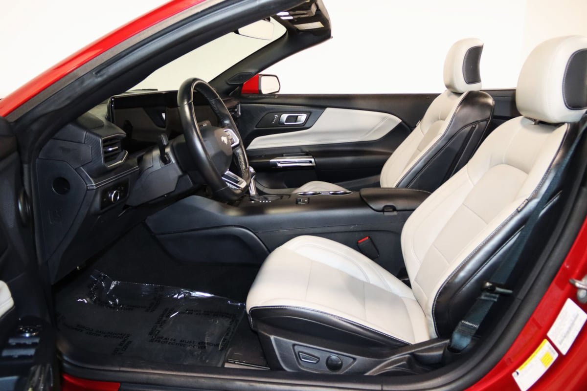 Used 2024 Ford Mustang Premium RWD image 43