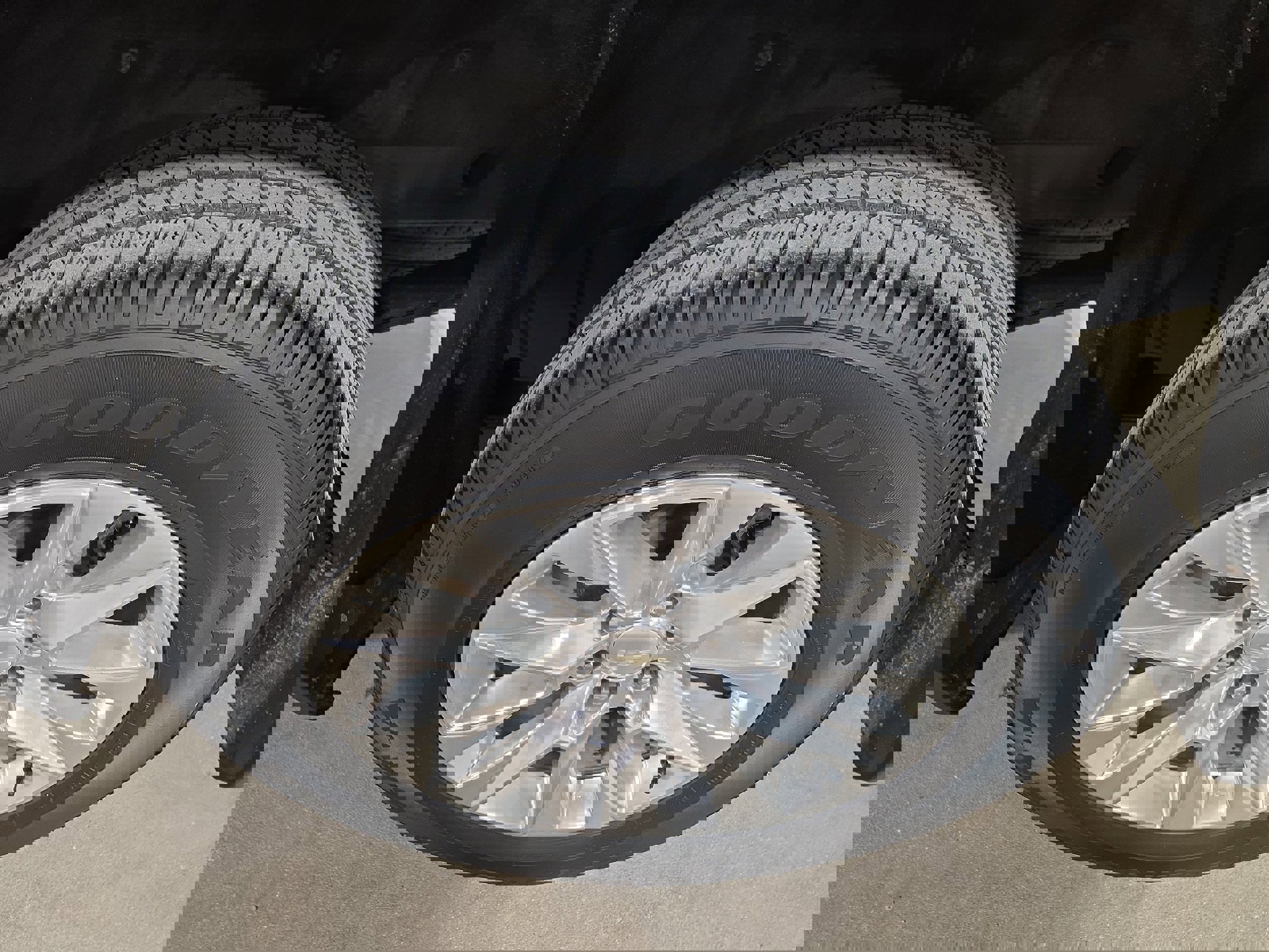 Used 2020 Chevrolet Silverado 1500 LTZ w/ LTZ Premium Package image 10