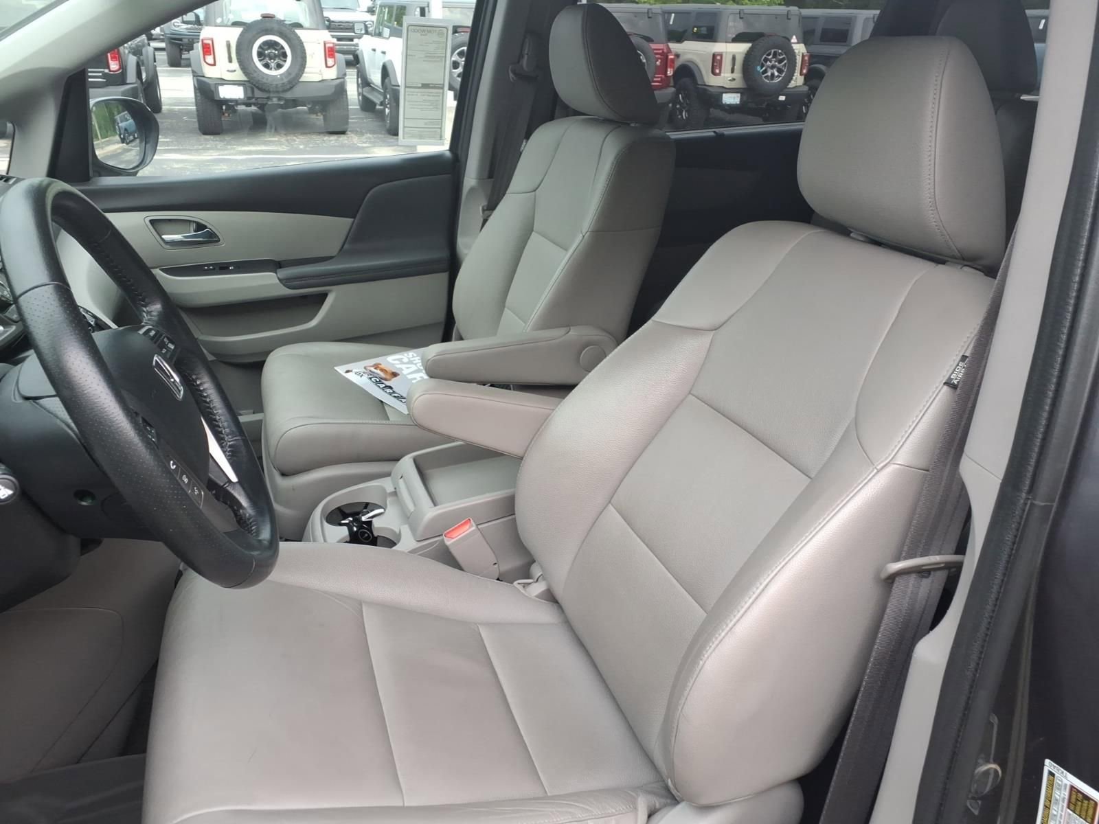 Used 2016 Honda Odyssey EX-L image 16