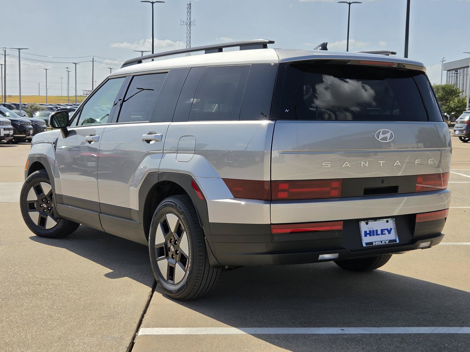 New 2027 Hyundai Santa Fe SEL FWD image 3