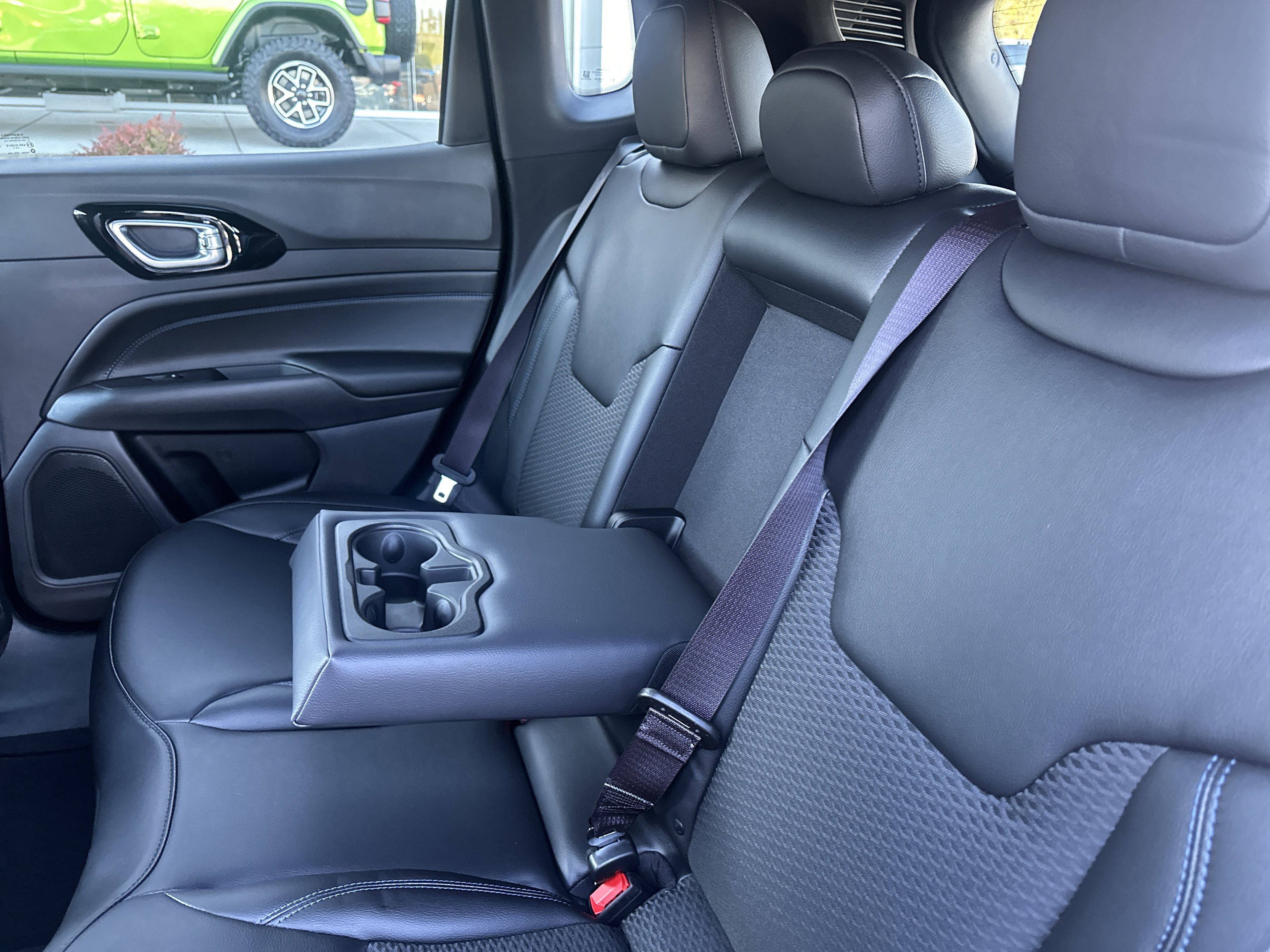 New 2026 Jeep Compass Latitude AWD/4WD image 19