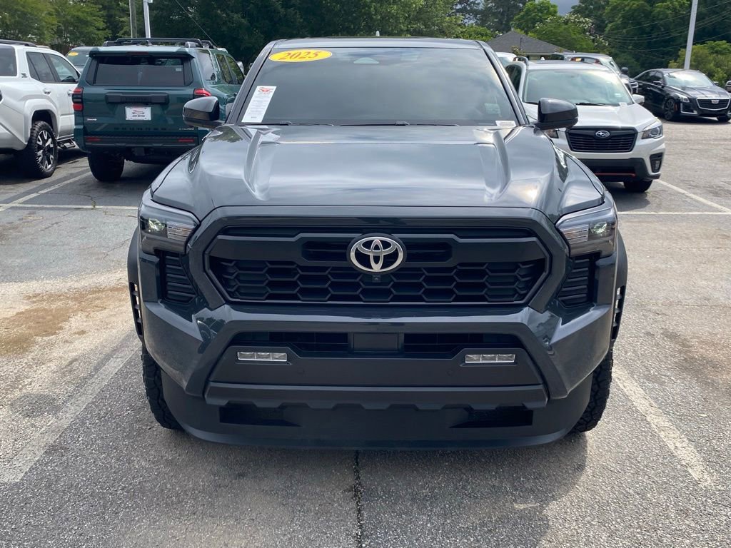 Used 2025 Toyota Tacoma TRD Off-Road w/ TRD Off Road Premium Package AWD/4WD image 21