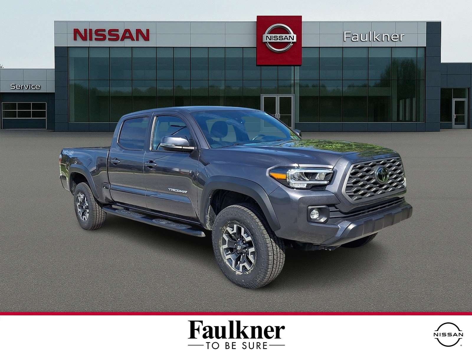 Used 2023 Toyota Tacoma TRD Off-Road w/ Technology Package AWD/4WD image 1