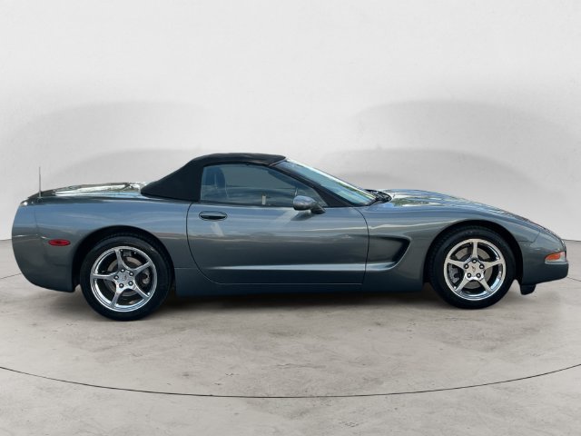 Used 2003 Chevrolet Corvette Convertible w/ Preferred Equipment Group1 RWD image 4