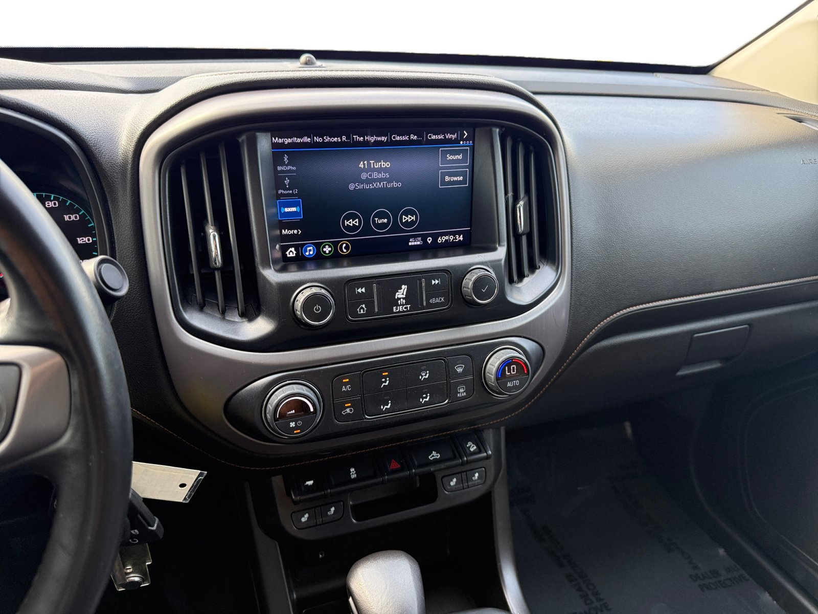 Used 2022 GMC Canyon AT4 AWD/4WD image 12