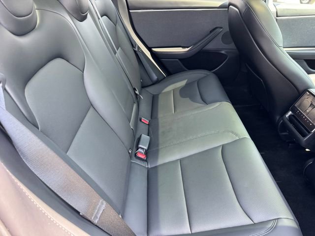 Used 2025 Tesla Model 3 Long Range RWD image 8
