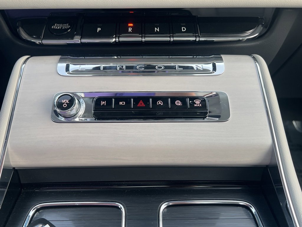 New 2025 Lincoln Aviator Reserve w/ Equipment Group 201A image 36