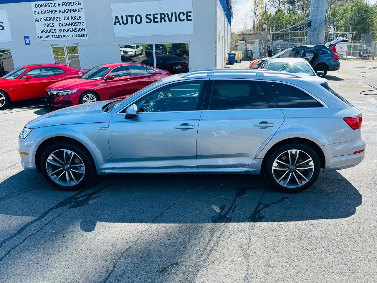 Used 2017 Audi A4 2.0T allroad Prestige w/ Prestige Package image 2