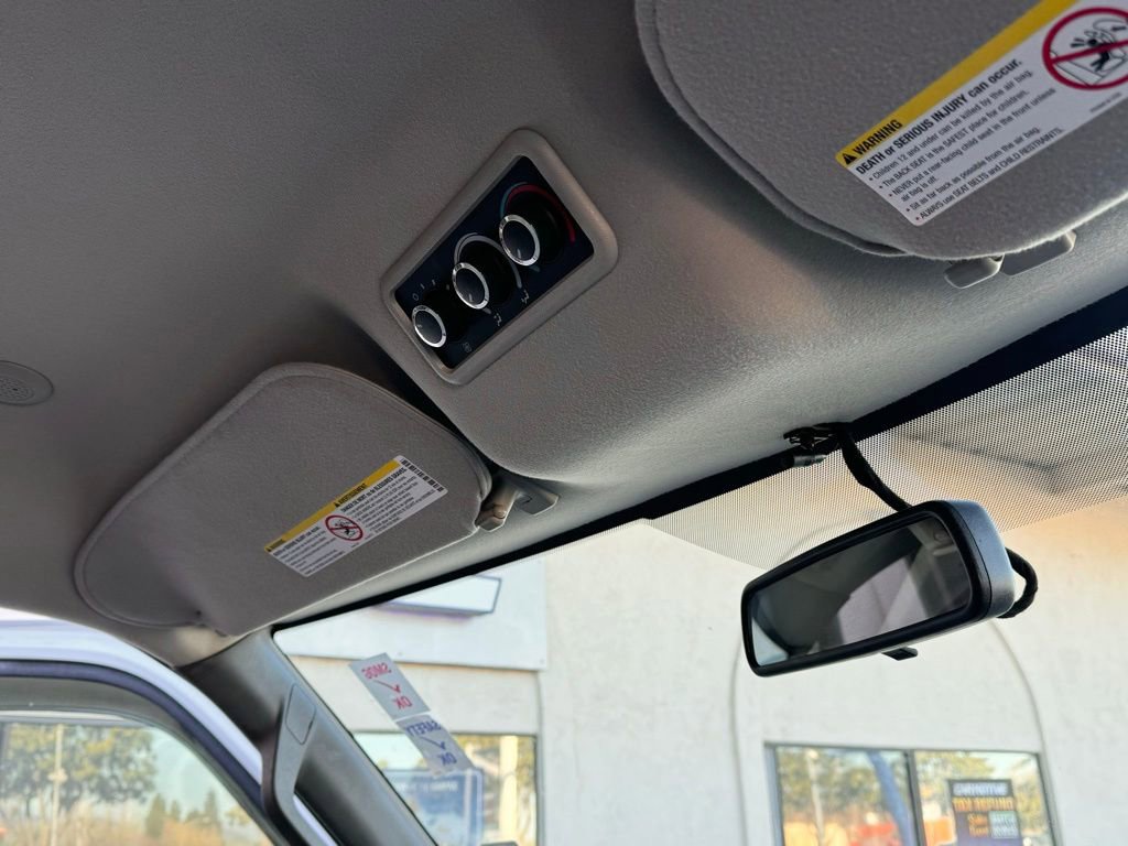 Used 2016 Chevrolet Express 2500 LT w/ LT Preferred Equipment Group RWD image 25