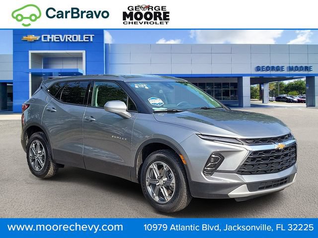 Certified 2025 Chevrolet Blazer LT AWD/4WD image 1