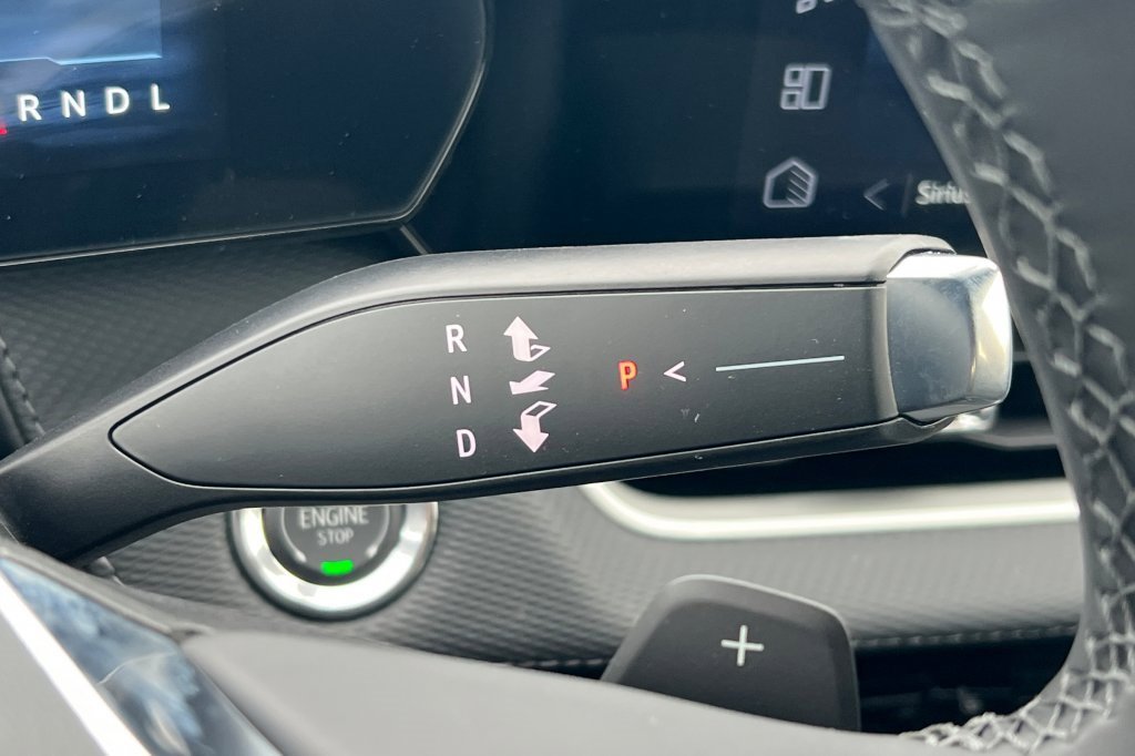 New 2026 Chevrolet Equinox LT w/ Convenience Package II image 19