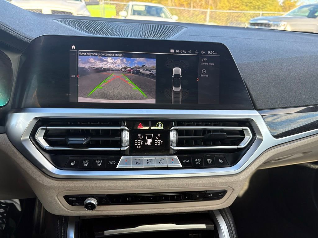 Used 2021 BMW M440i Convertible w/ Premium Package image 19