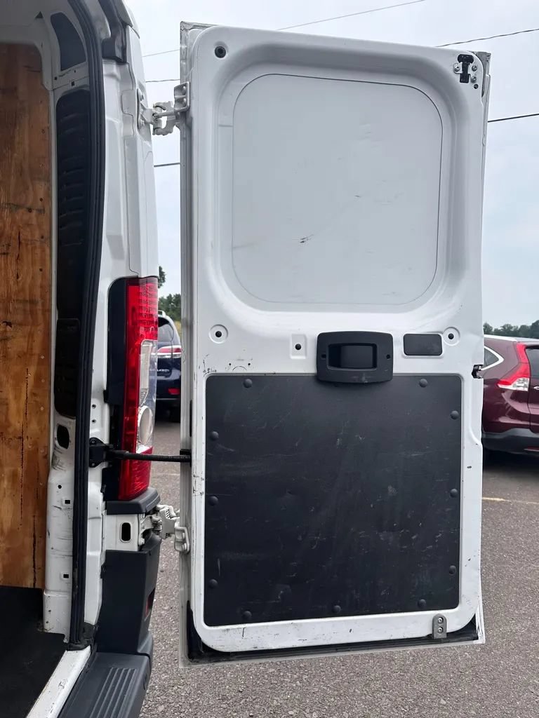Used 2015 RAM ProMaster 1500 w/ Mopar Trailer Tow Group FWD image 11