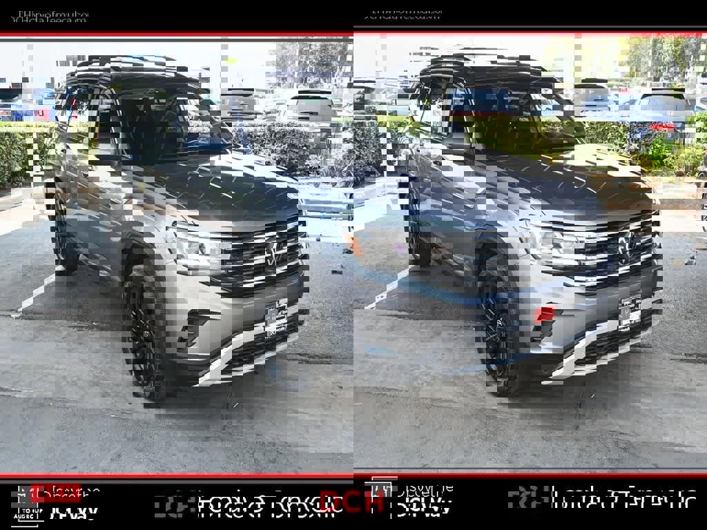 Used 2022 Volkswagen Atlas SE image 3