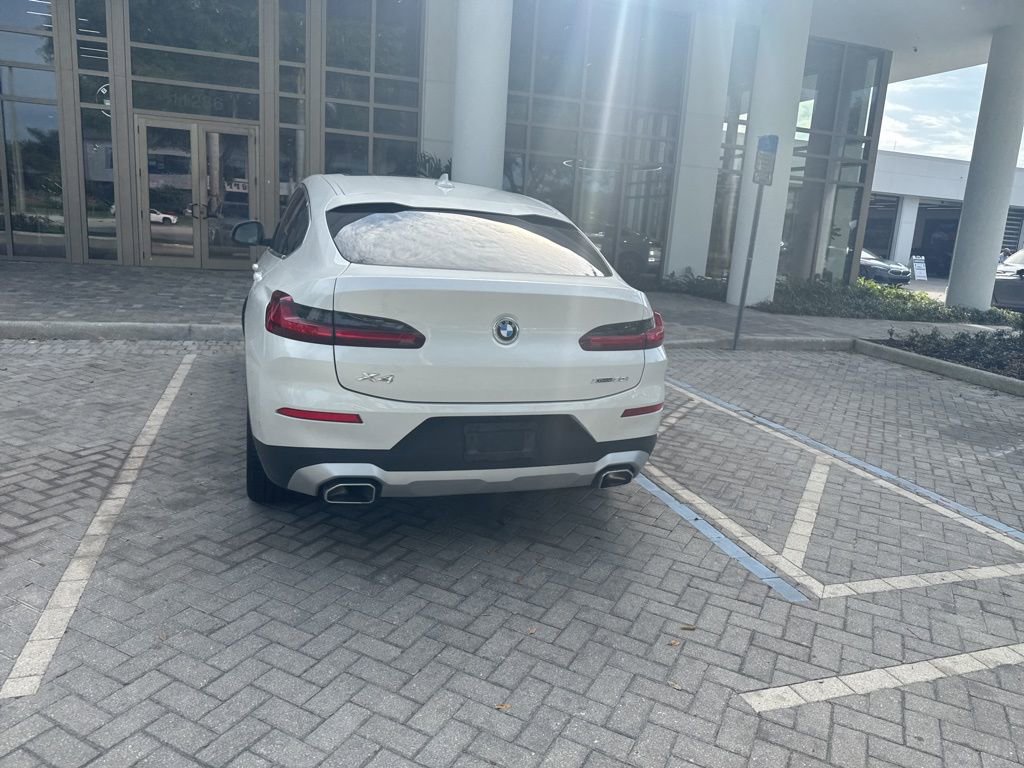 Certified 2023 BMW X4 xDrive30i w/ Premium Package image 31