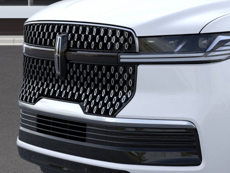 New 2025 Lincoln Navigator L Reserve image 17