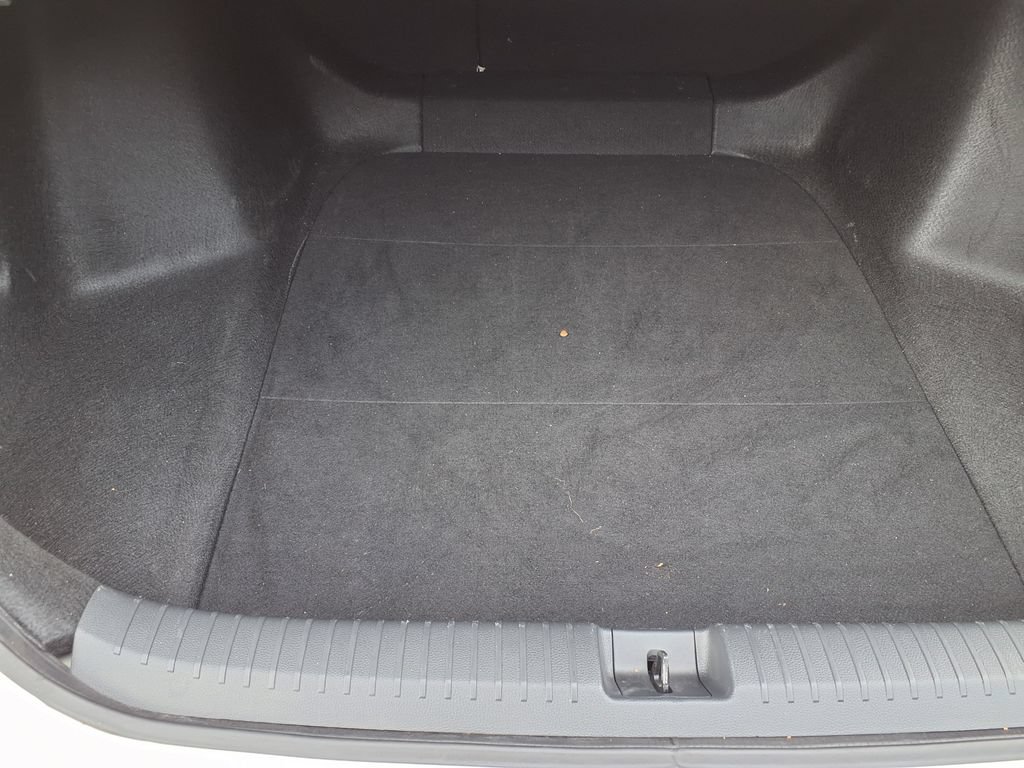 Used 2023 Honda Accord Touring image 6