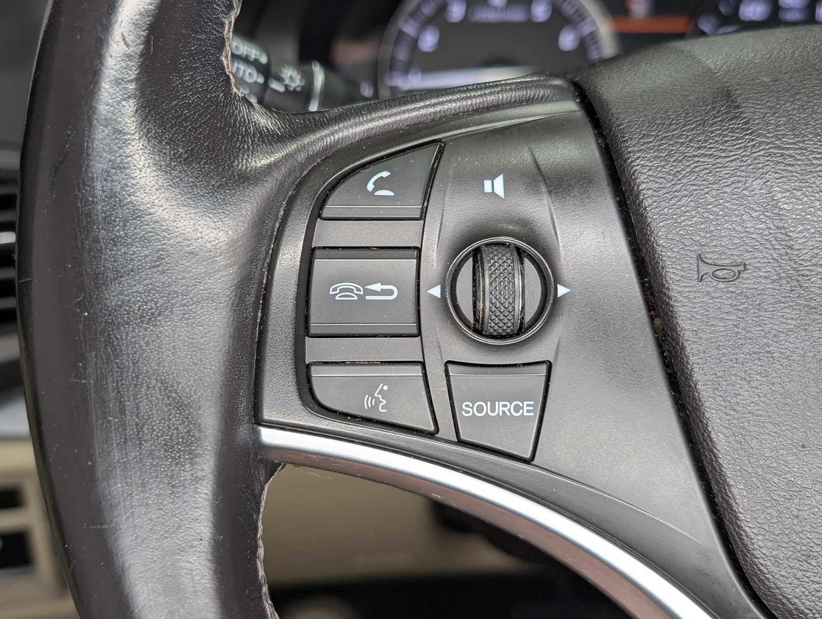 Used 2017 Acura MDX SH-AWD w/ Technology Package image 35