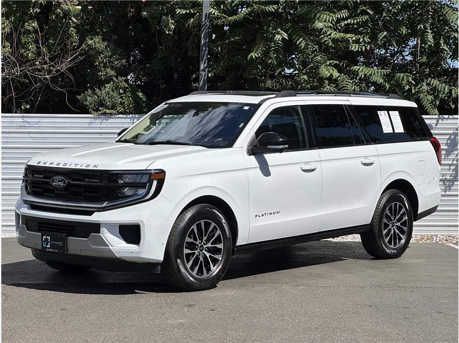 Used 2025 Ford Expedition Max Platinum AWD/4WD image 6