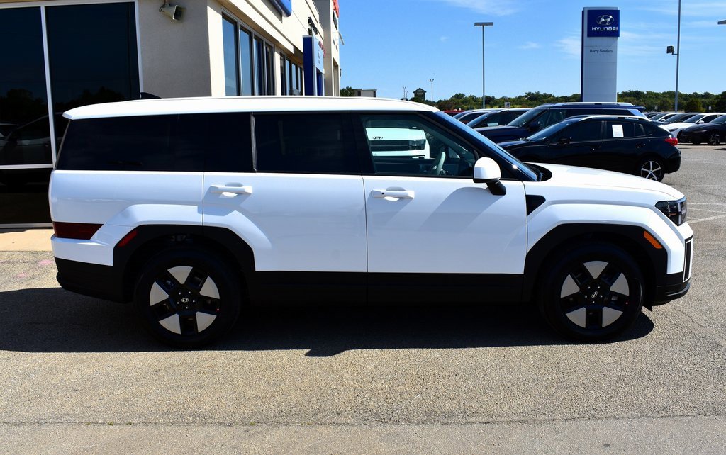 New 2026 Hyundai Santa Fe SE image 3