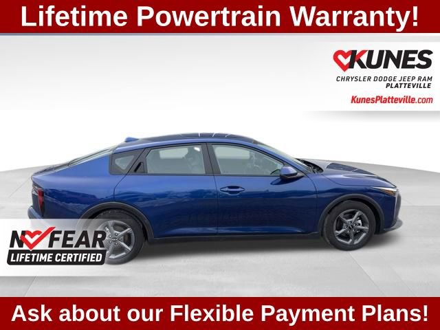 Used 2025 Kia K4 LXS image 12