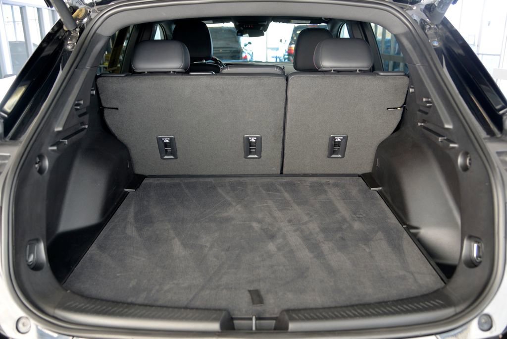 Used 2024 Chevrolet Equinox EV RS image 28