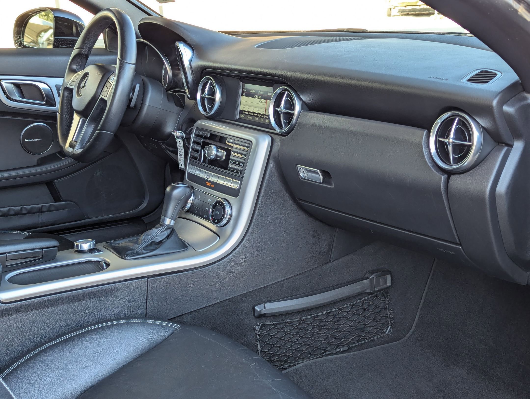 Used 2013 Mercedes-Benz SLK 250 image 25