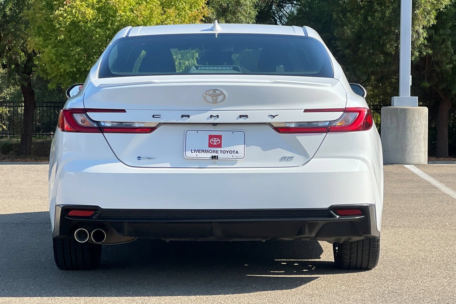 Certified 2025 Toyota Camry SE FWD image 5