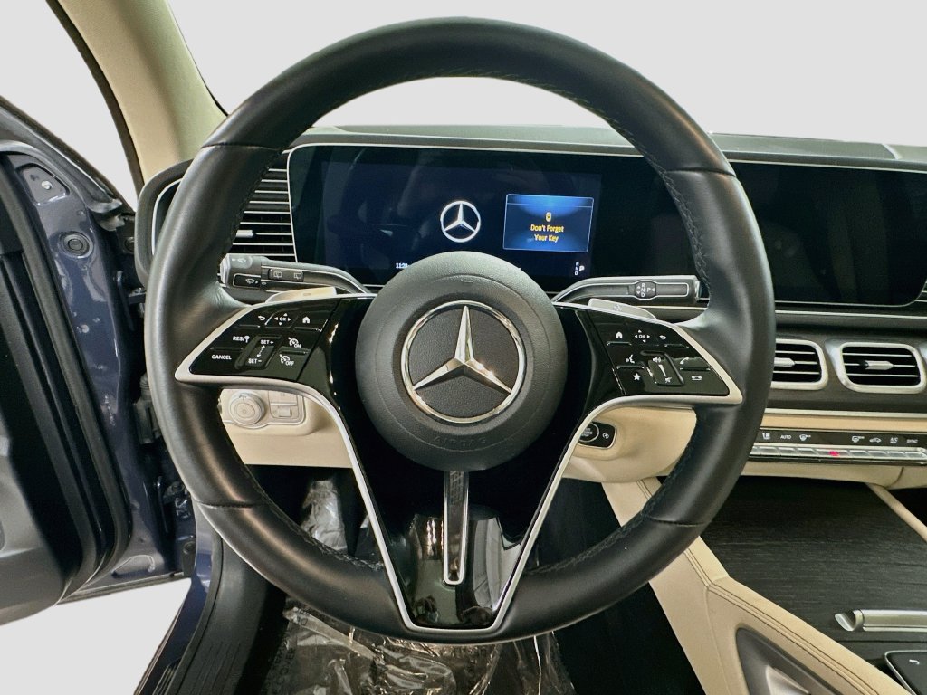 Certified 2025 Mercedes-Benz GLE 350 4MATIC w/ AMG Line Exterior image 12