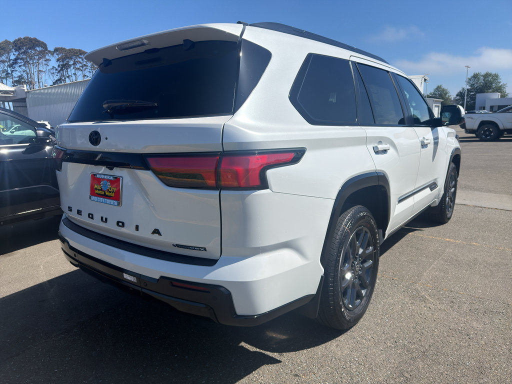 New 2026 Toyota Sequoia Platinum w/ Tow Technology Package AWD/4WD image 7