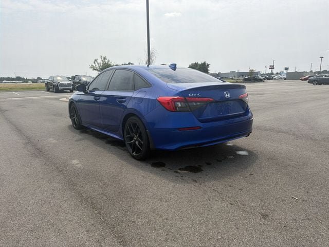 Used 2023 Honda Civic Sport image 5