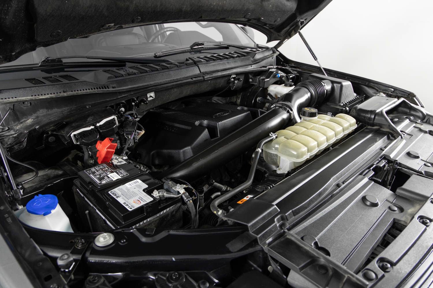 Used 2019 Ford F150 Lariat w/ Equipment Group 502A Luxury image 37