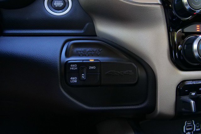 Used 2024 RAM 3500 Laramie AWD/4WD image 15