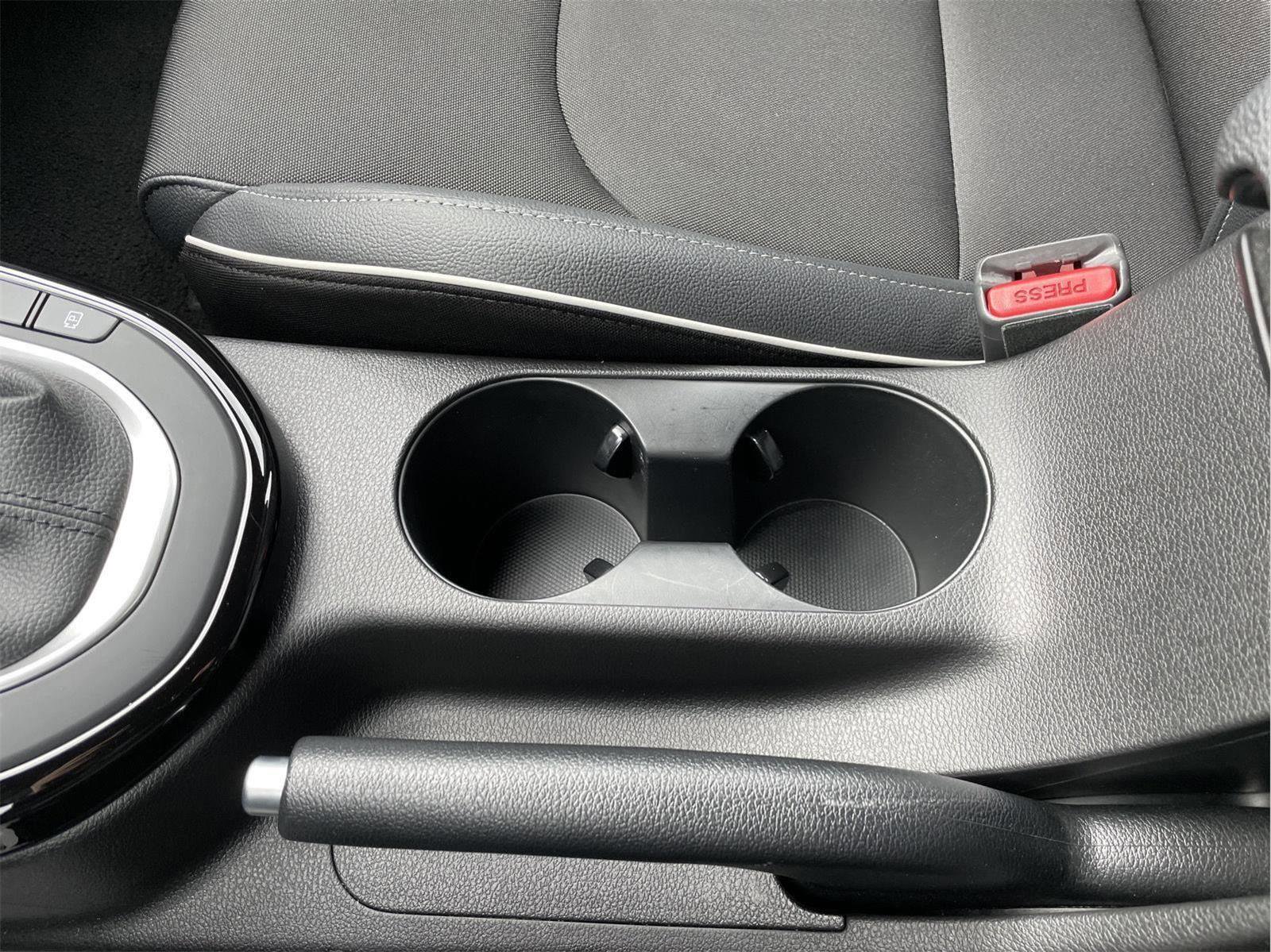 Used 2023 Kia Forte GT-Line image 31