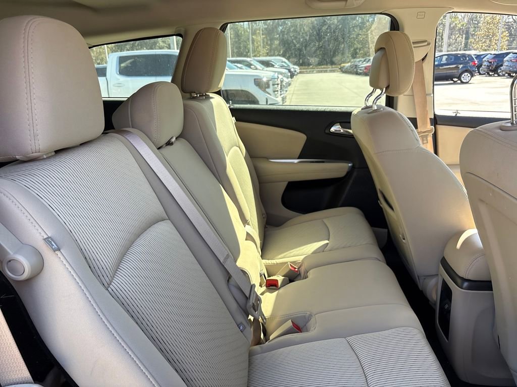 Used 2013 Dodge Journey SXT w/ Flexible Seating Group image 28
