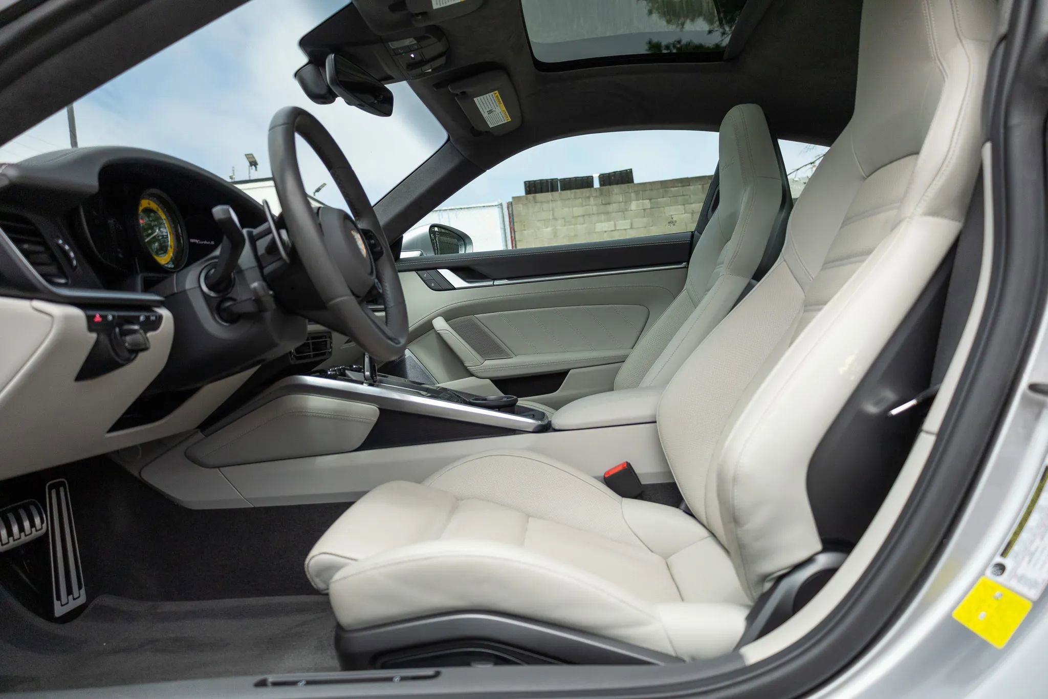 Used 2024 Porsche 911 GT3 RS image 40