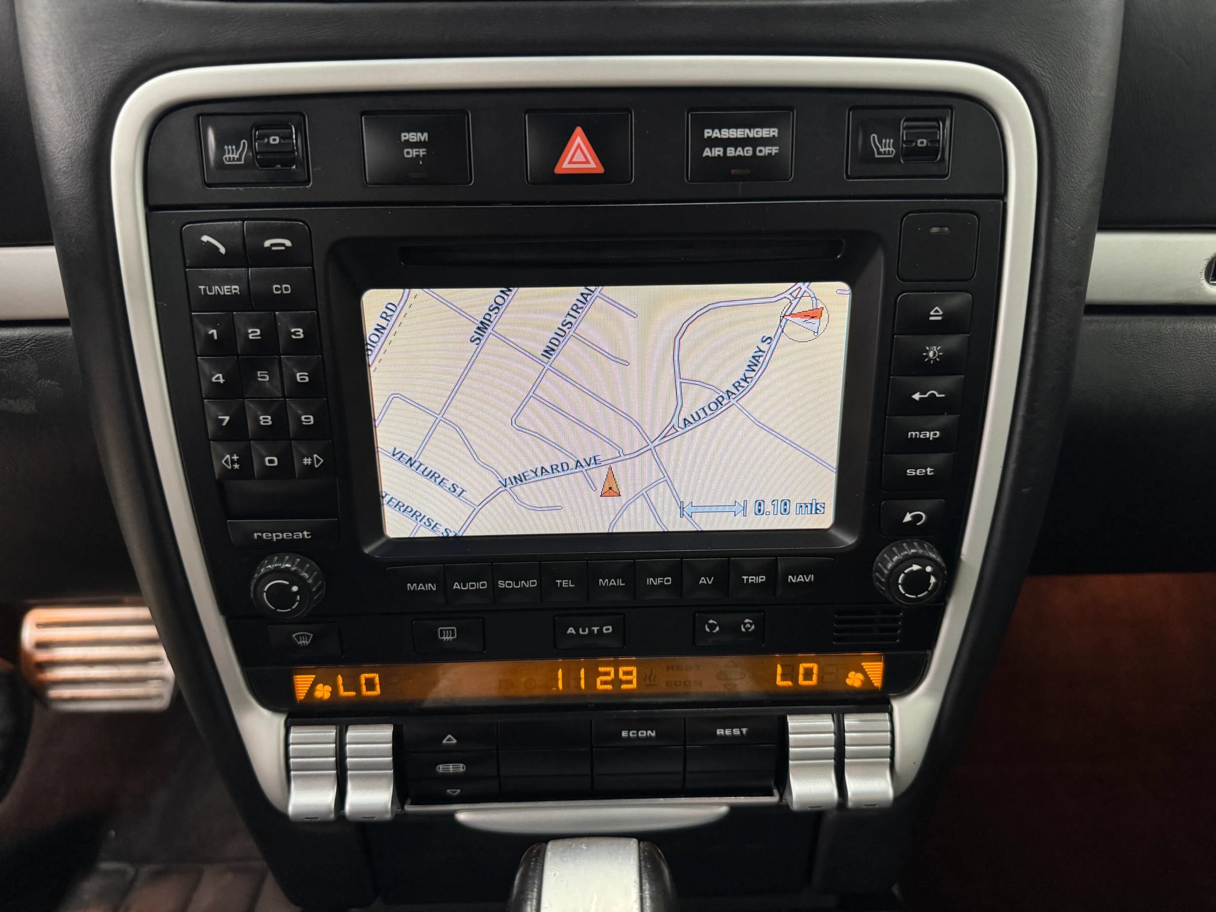 Used 2008 Porsche Cayenne Turbo AWD/4WD image 23