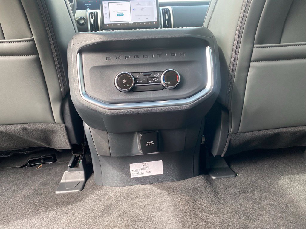 New 2027 Ford Expedition Active AWD/4WD image 30