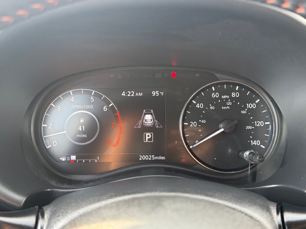 Used 2023 Nissan Kicks SR w/ SR Premium Package FWD image 21