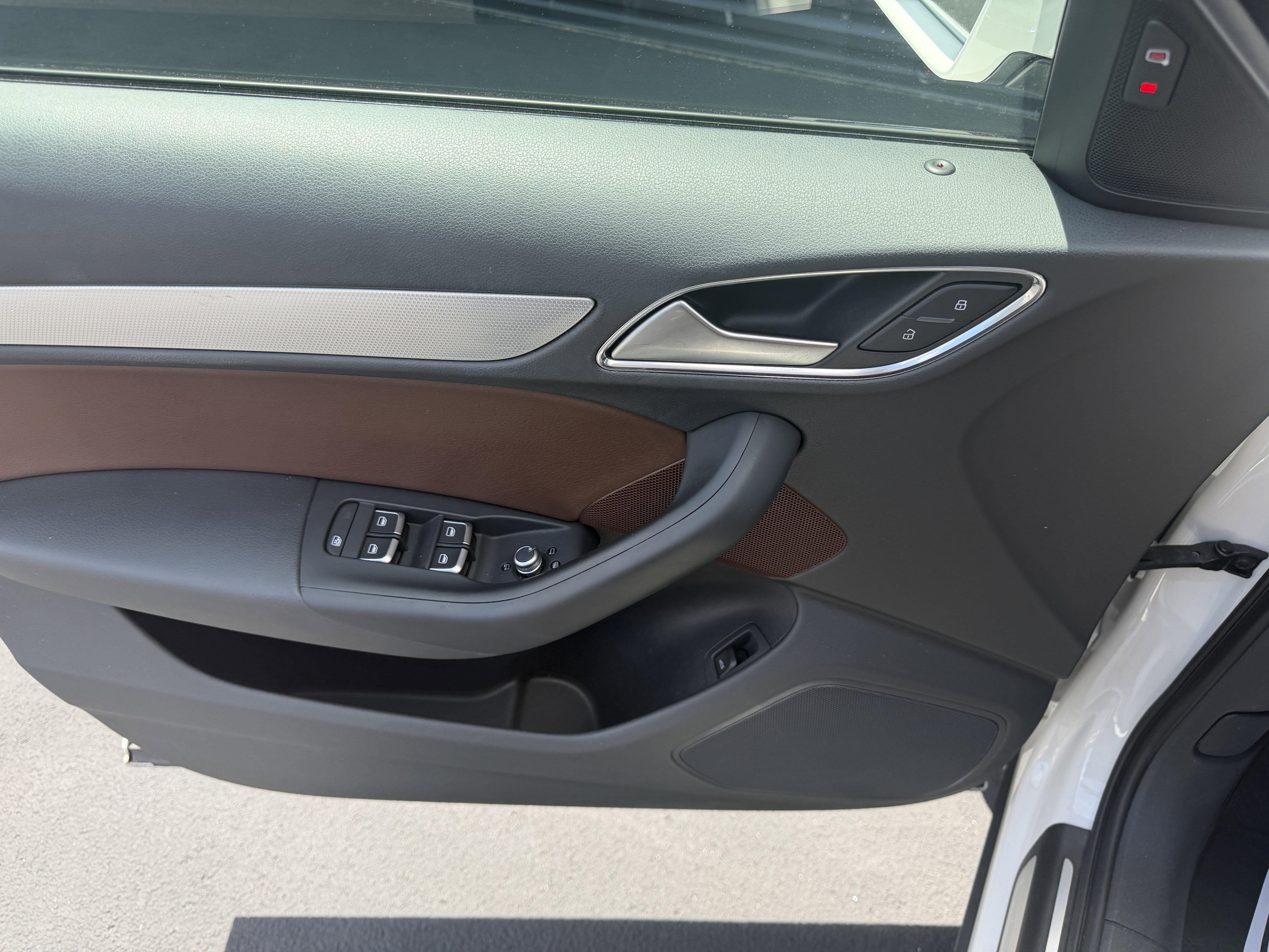 Used 2018 Audi Q3 2.0T Premium Plus AWD/4WD image 19