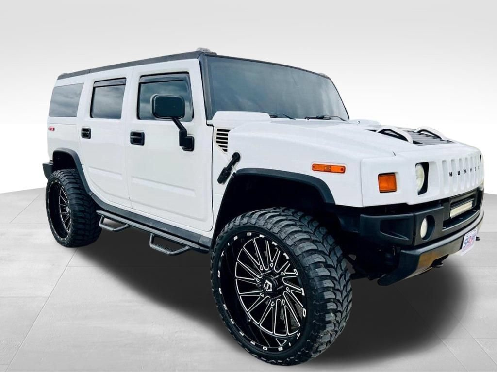 Used 2003 HUMMER H2 w/ Preferred Equipment Group AWD/4WD image 2