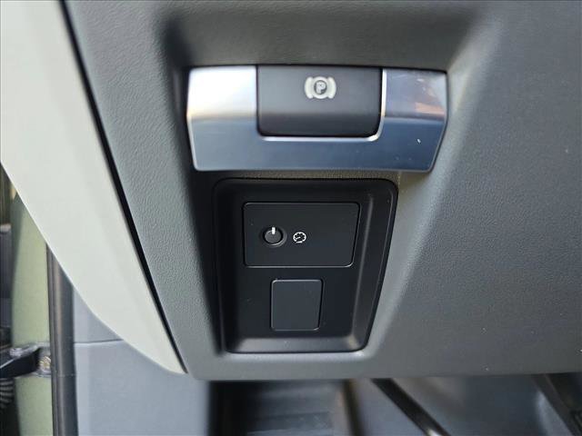 Certified 2022 Land Rover Defender 110 S image 22