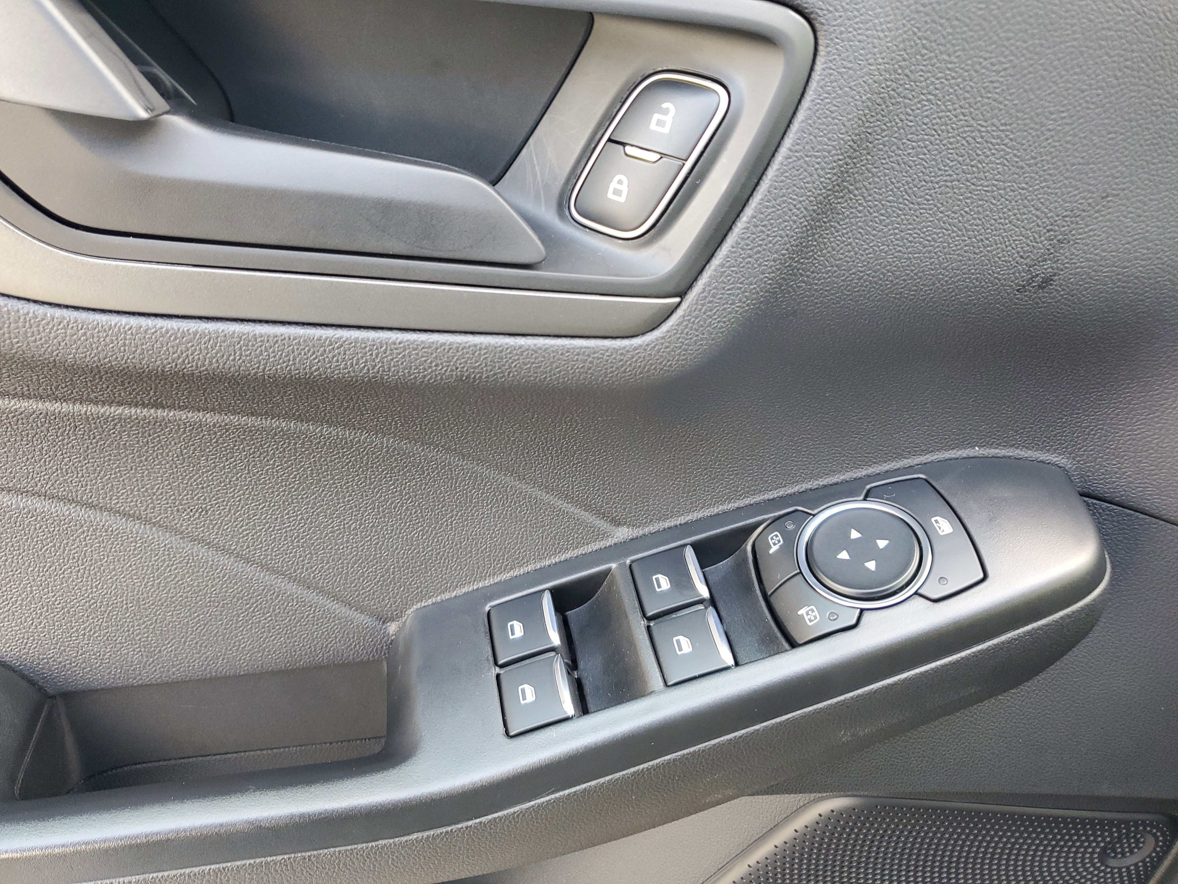 Used 2025 Ford Escape Active w/ Tech Pack #1 image 27