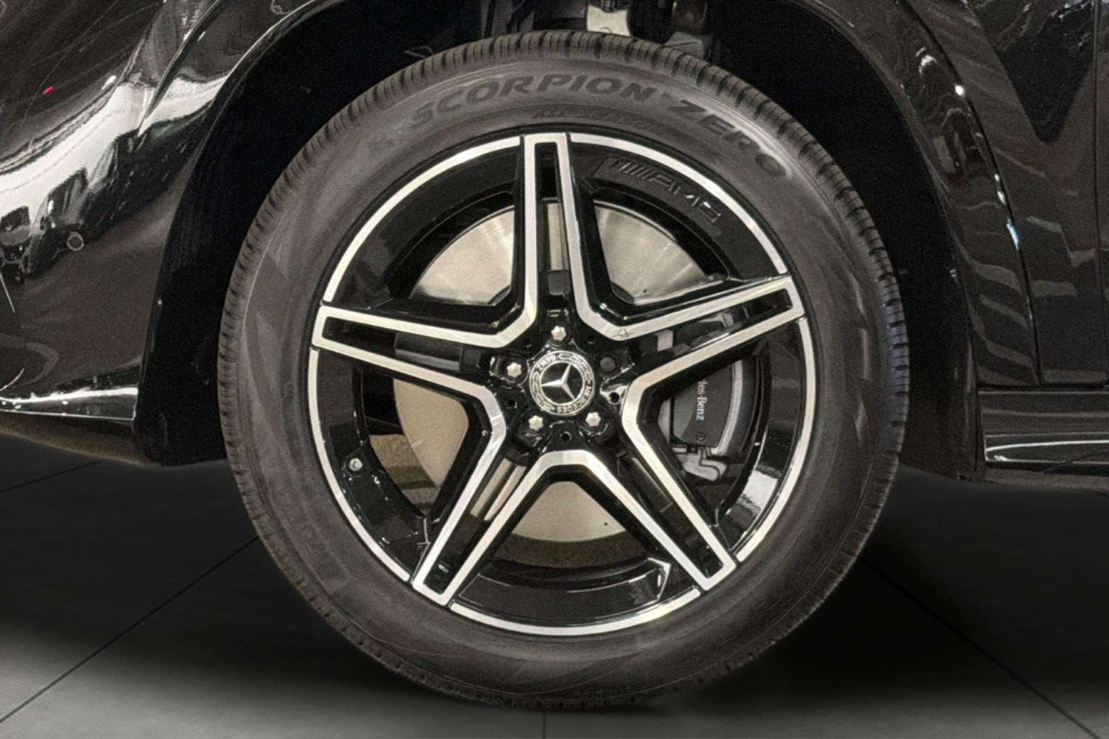 New 2027 Mercedes-Benz GLS 450 4MATIC image 23
