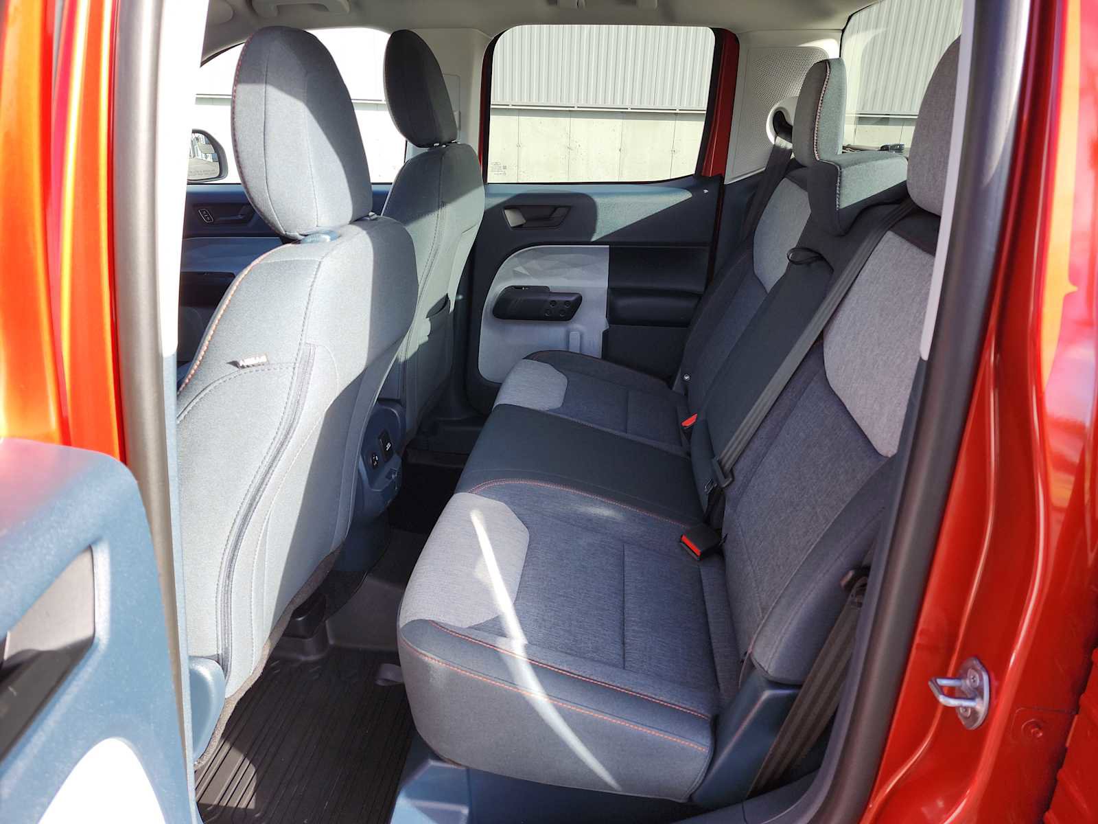 Used 2024 Ford Maverick XLT w/ XLT Luxury Package AWD/4WD image 15