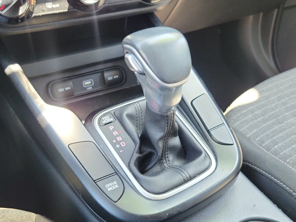Used 2020 Kia Soul GT-Line FWD image 25